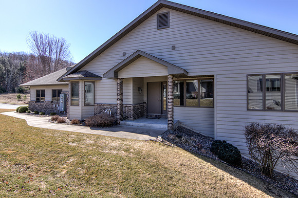 20 - Exterior-2