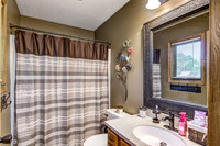 07 - Primary Bathroom-1