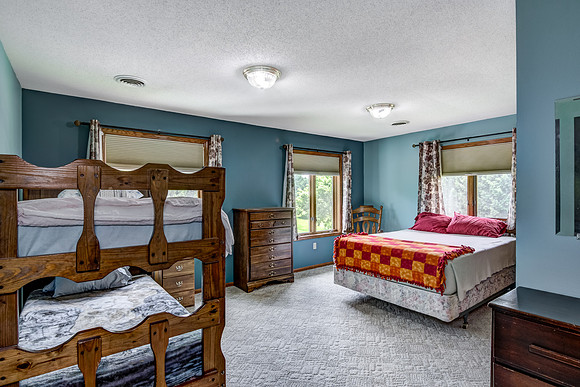 11 - Upper Level Bedroom - 2-1