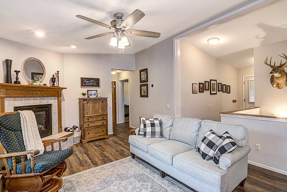 02 - Living Room-6