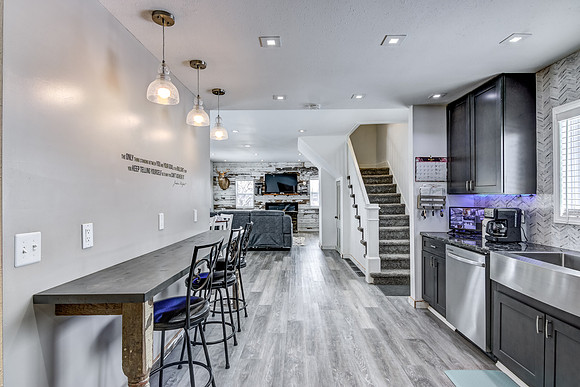 03 - Kitchen-7