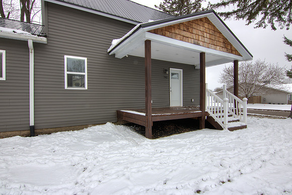 20 - Exterior-1