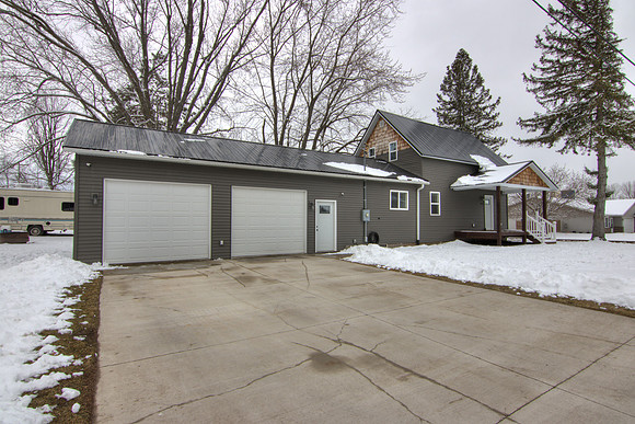 20 - Exterior-2