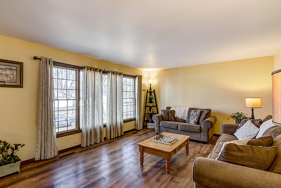 02 - Living Room-2