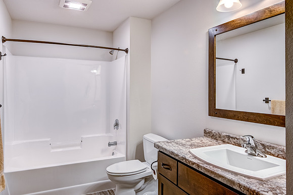 12b - Bathroom-4