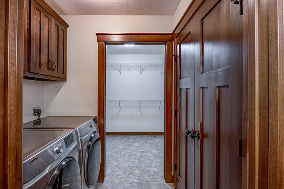 15 - Laundry-1