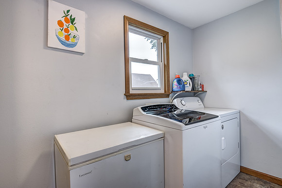 15 - Laundry-1