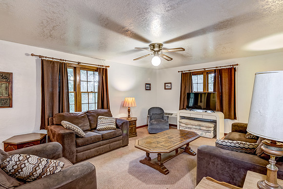02 - Living Room-1