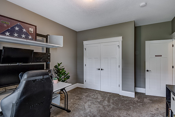 10 - Main Level Bedroom - 1-3