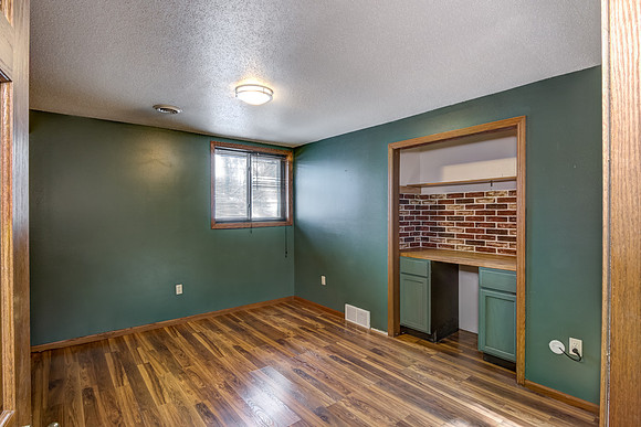 12 - Lower Level Bedroom - 1-1