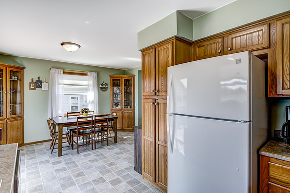 03 - Kitchen-3