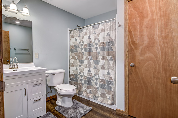 12b - Bathroom-2
