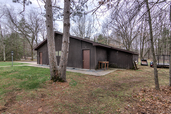 17a - Garage-8