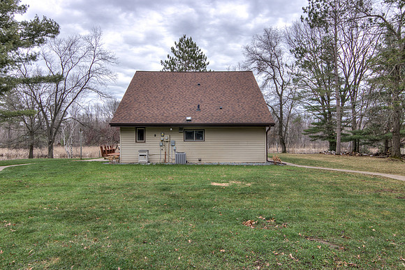 20 - Exterior-10