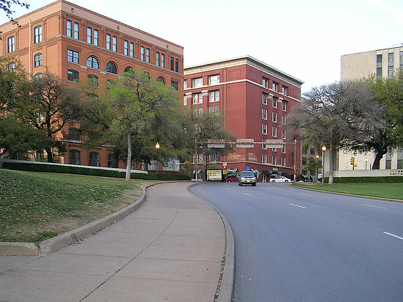 Dallas -1