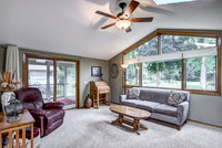 05 - Family Room-1
