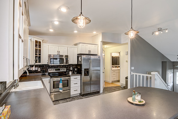 03 - Kitchen-4