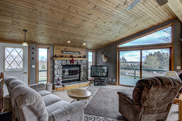 02 - Living Room-1