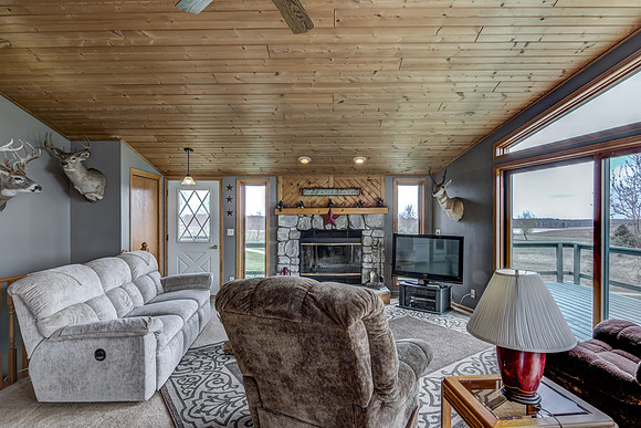 02 - Living Room-5