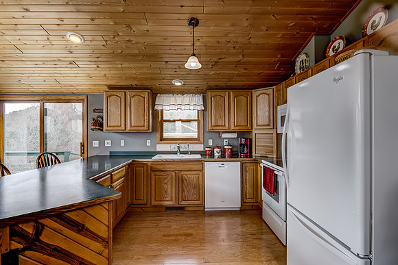 03 - Kitchen-2