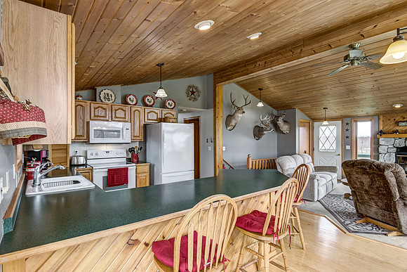 03 - Kitchen-6