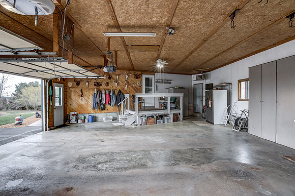 17a - Garage-2