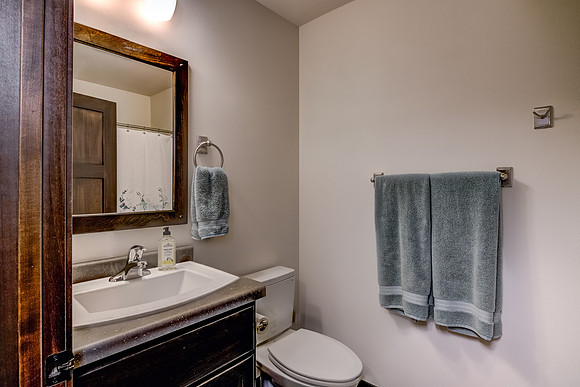 12b - Bathroom-2