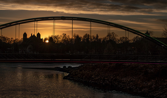 TLA_8110-Edit