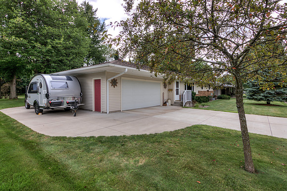 20 - Exterior-2