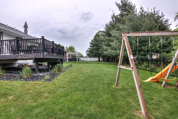 19 - Backyard-4