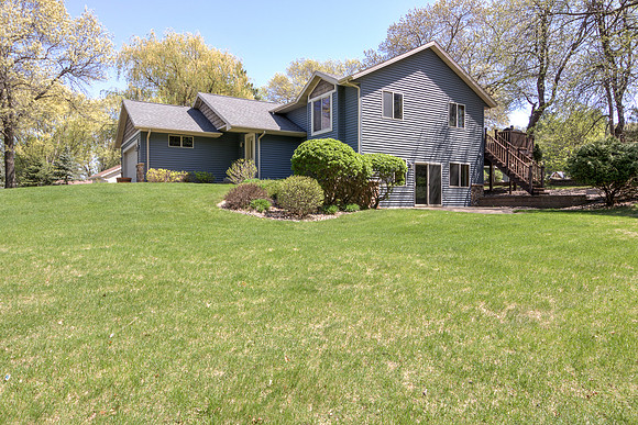 20 - Exterior-4