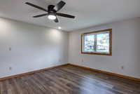 06 - Primary Bedroom-1