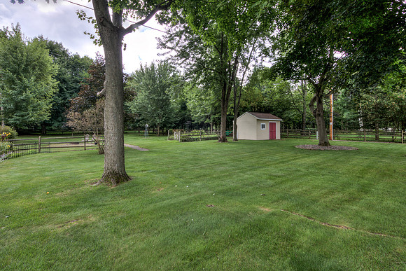 19 - Backyard-05