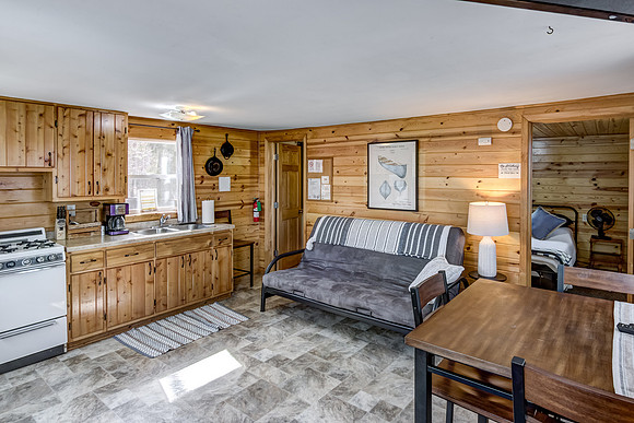 cabin 1 - 07 - IMG_3166_7_8