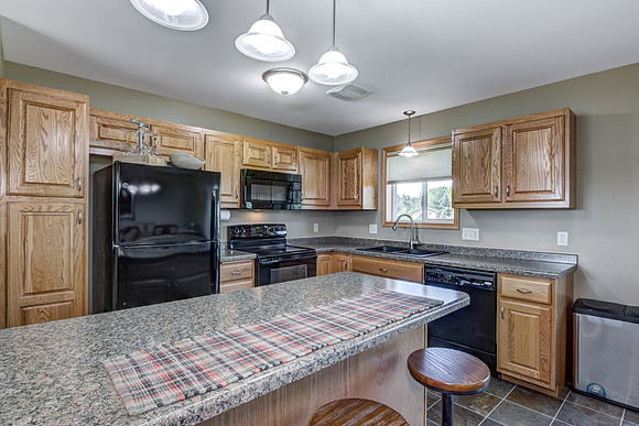 03 - Kitchen-2