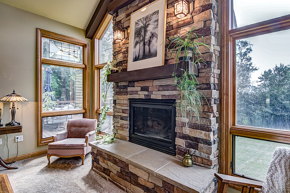 02 - Living Room-4