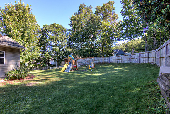 19 - Backyard-06