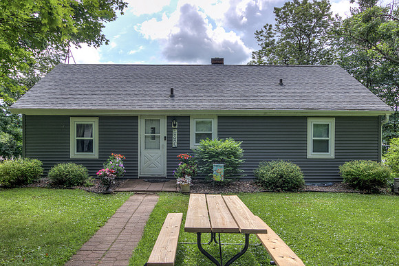 19 - Backyard-02