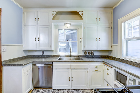 03 - Kitchen-3