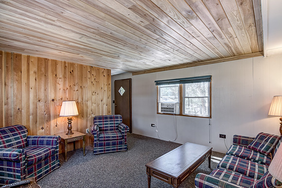 02 - Living Room-3