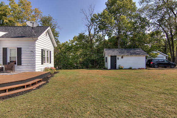 20 - Exterior-3