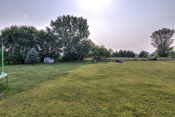 19 - Backyard-04
