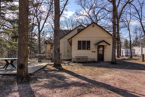 19 - Backyard-1