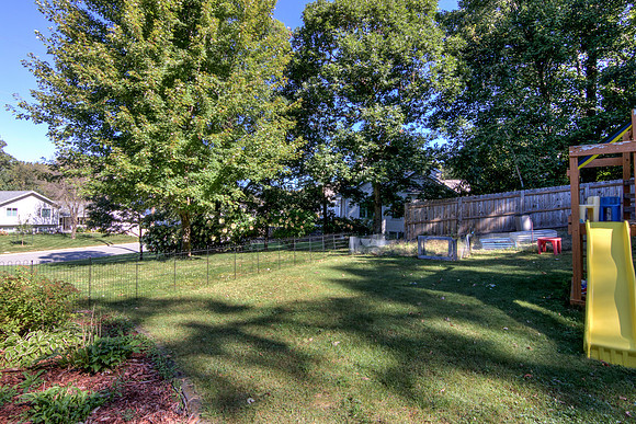 19 - Backyard-09
