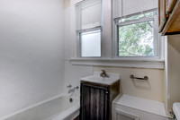 12b - Bathroom-3