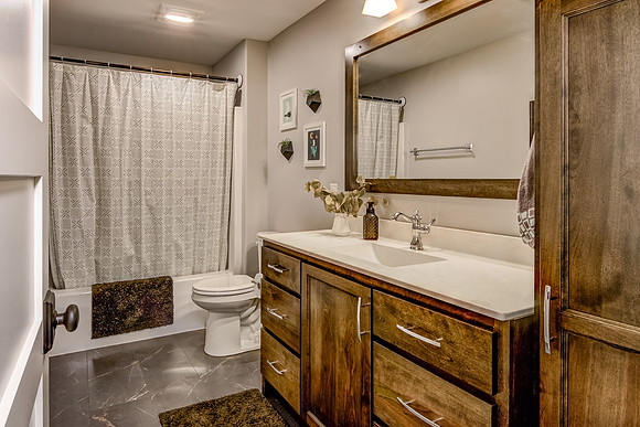 12b - Bathroom-2