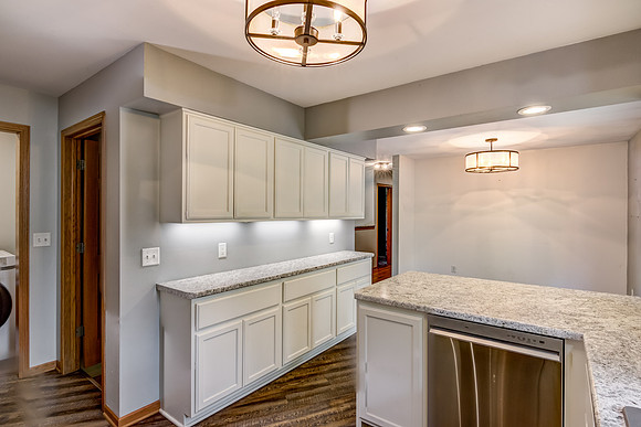 03 - Kitchen-4