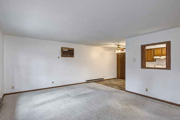 02 - Living Room-3