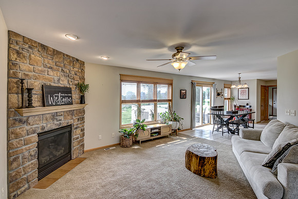 02 - Living Room-1