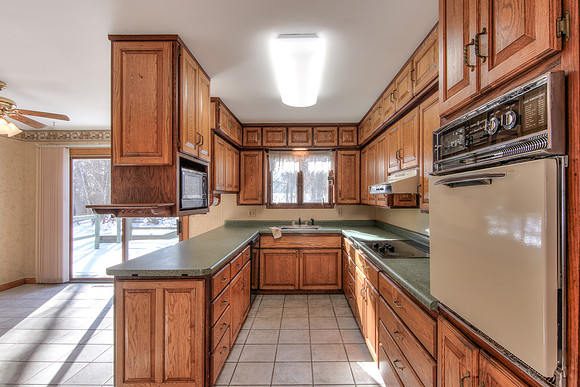 03 - Kitchen-1